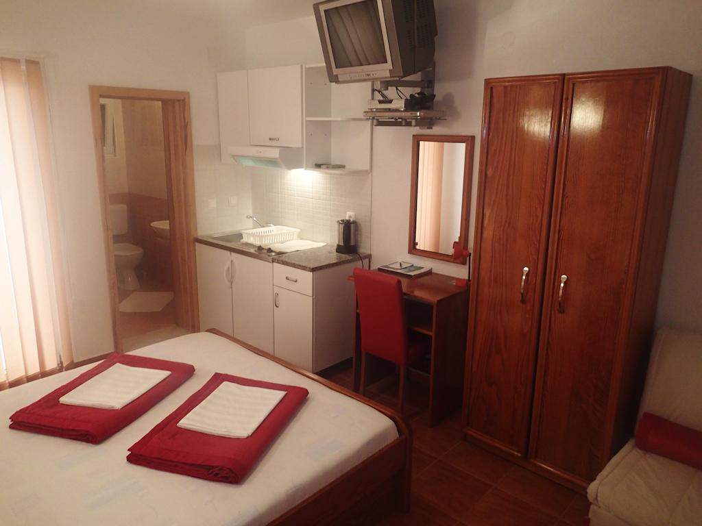 Villa Bosac Gradac  Δωμάτιο φωτογραφία